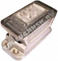 ENGINE MOUNT