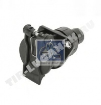 Socket